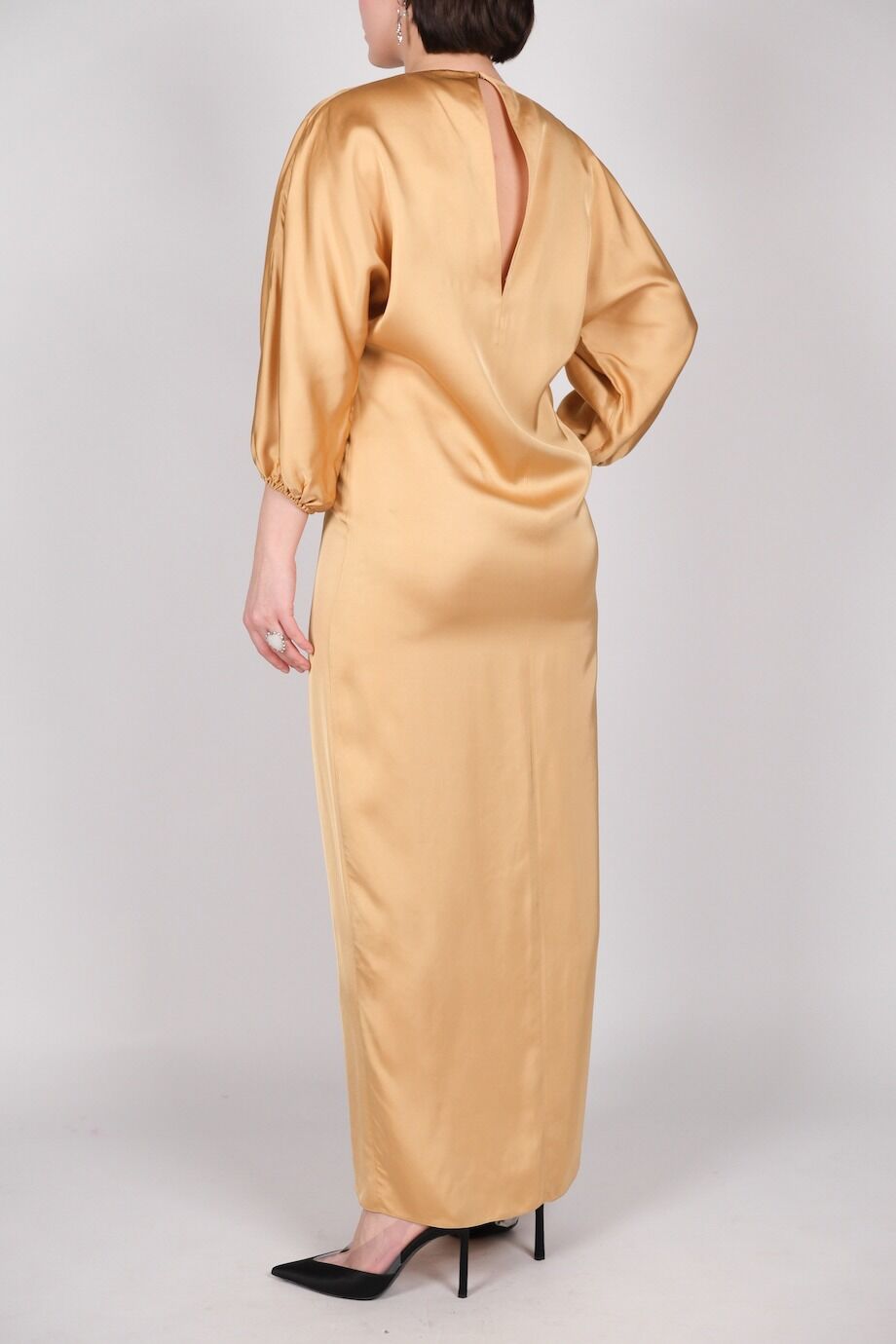 image 3 Платье в пол с разрезом спереди бежевого цвета