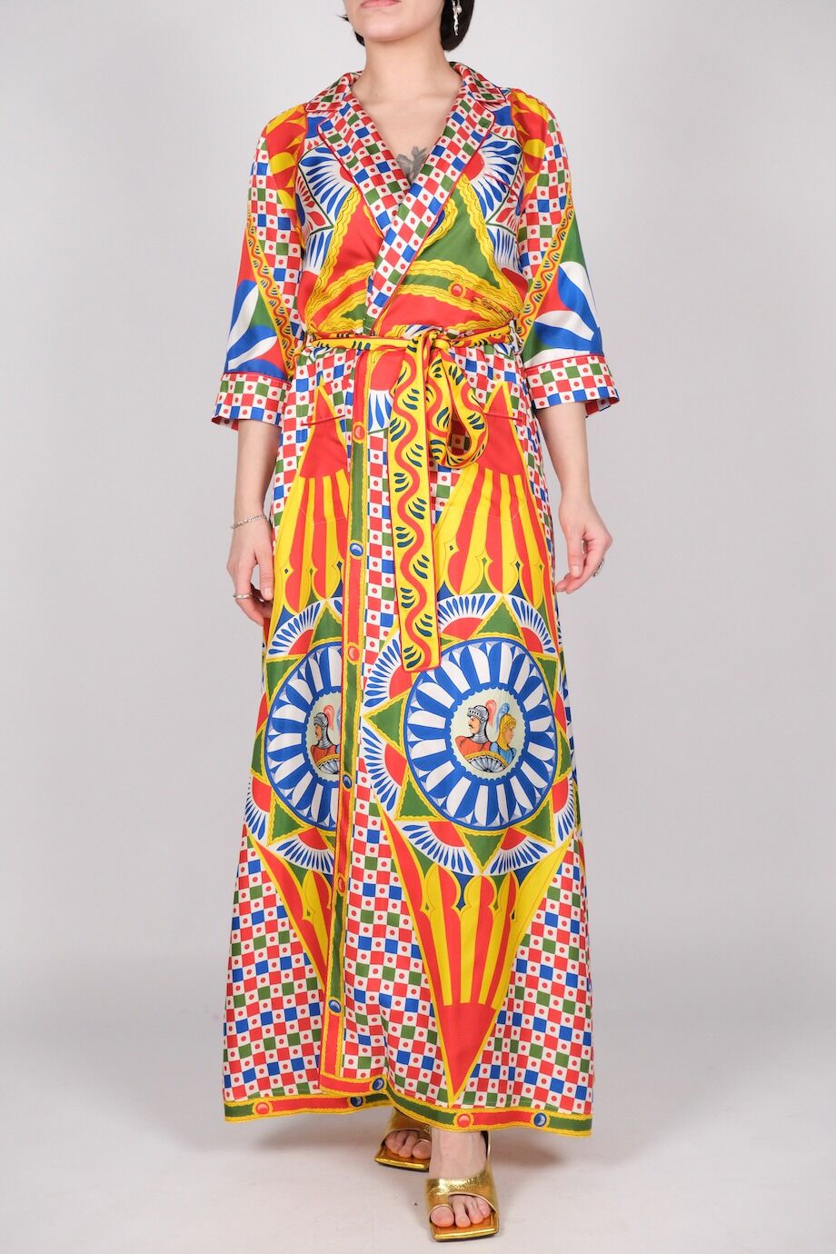 image 1 Шелковый халат с ярким принтом