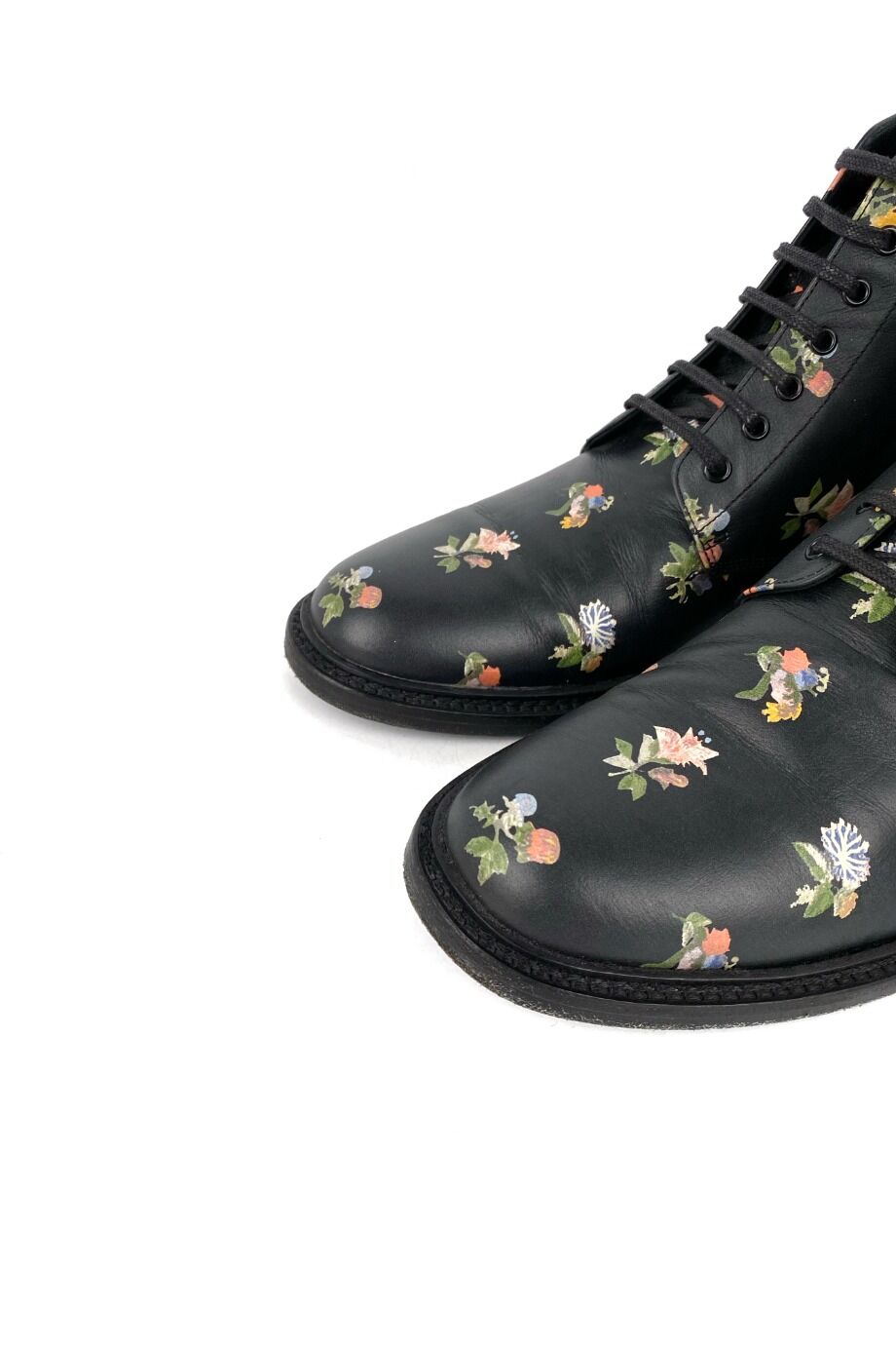 image 3 Ботинки черного цвета в цветочек