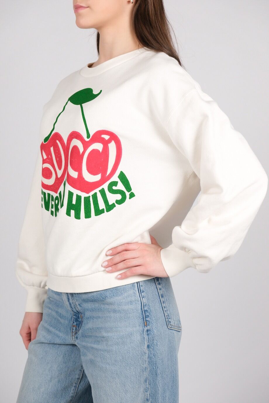 image 2 Свитшот молочного цвета с принтом на груди
