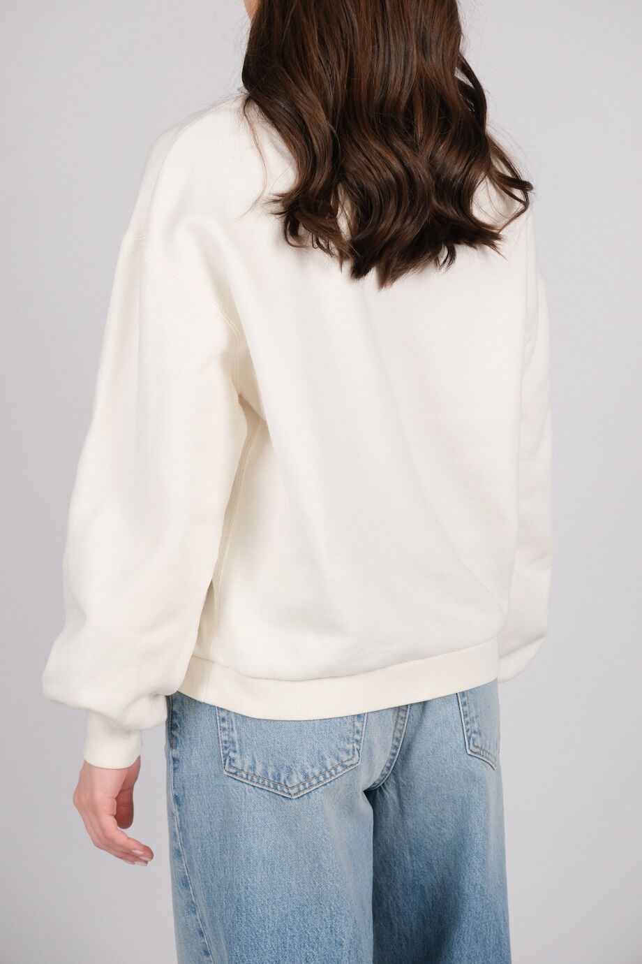 image 3 Свитшот молочного цвета с принтом на груди