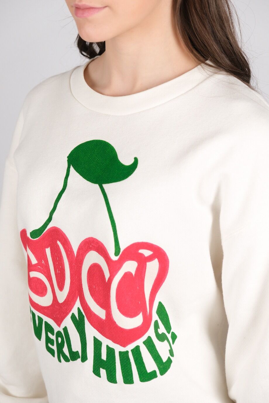 image 4 Свитшот молочного цвета с принтом на груди