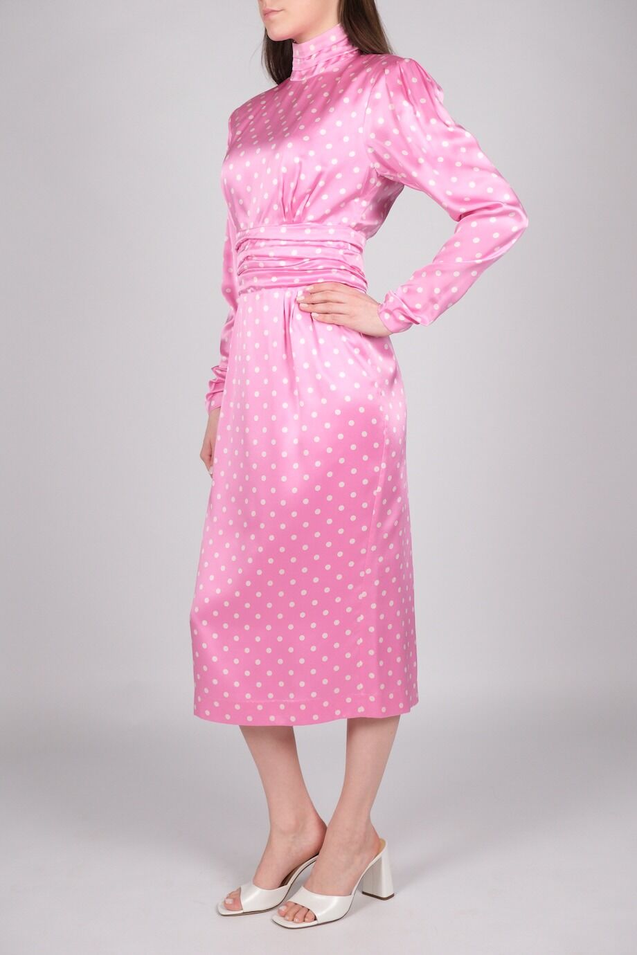 image 2 Платье в горох розового цвета с длинным рукавом