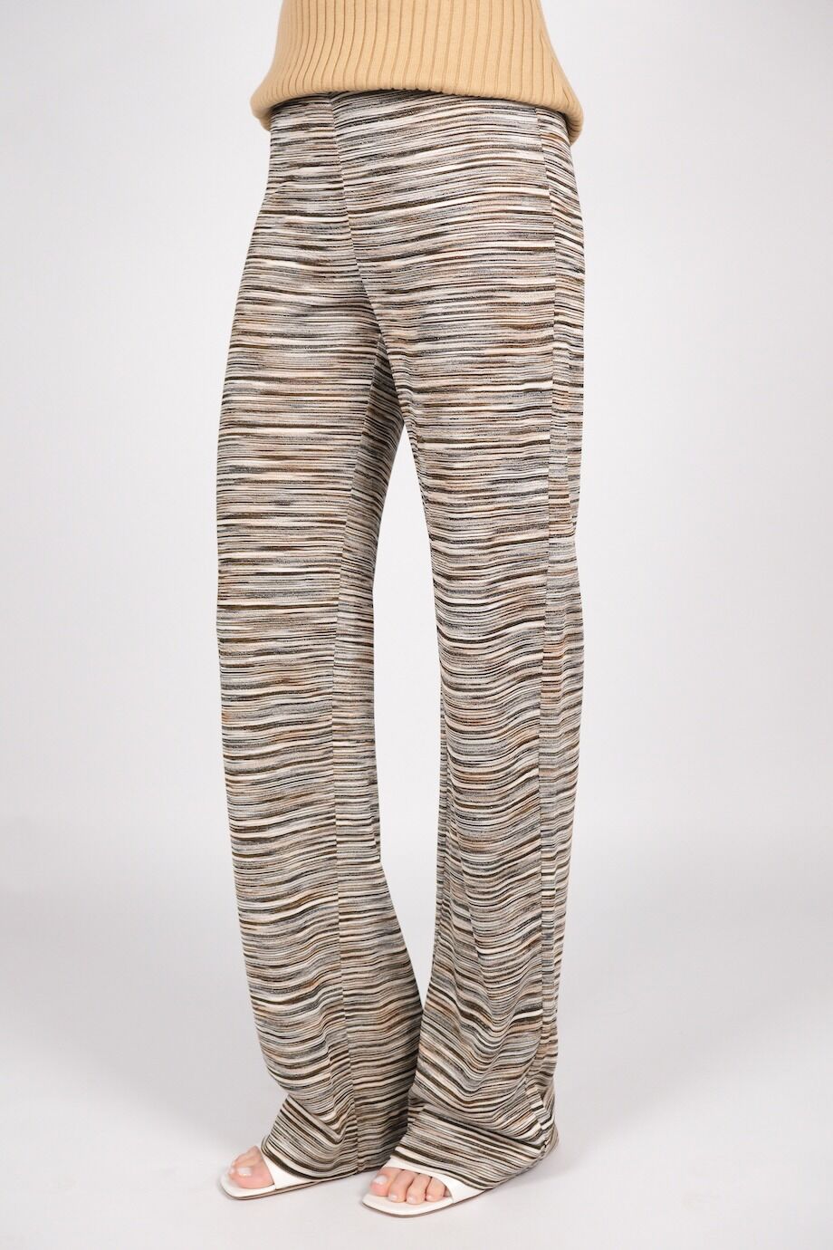 image 3 Брюки бежевого цвета в полоску