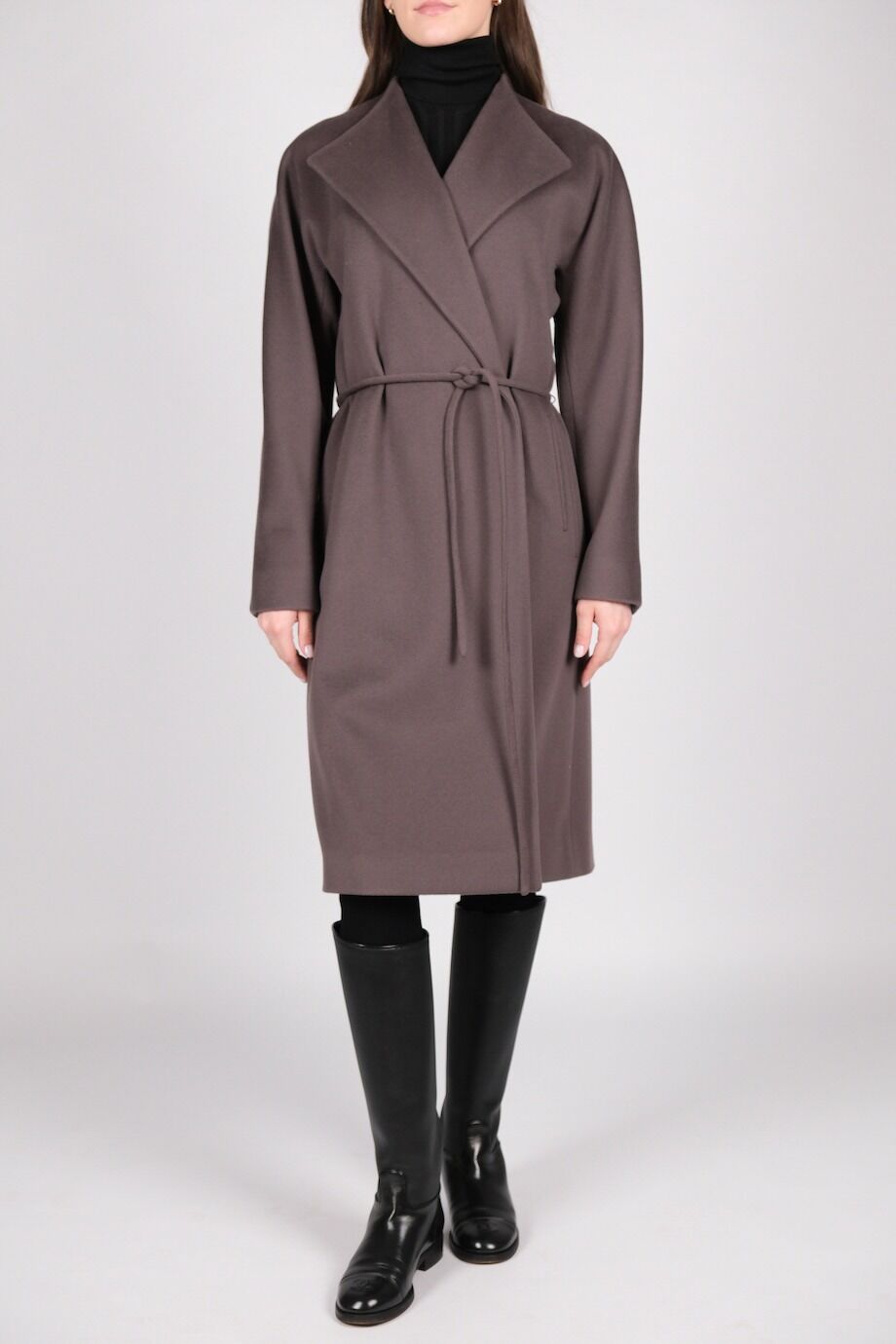 image 1 Пальто цвета мокко с поясом