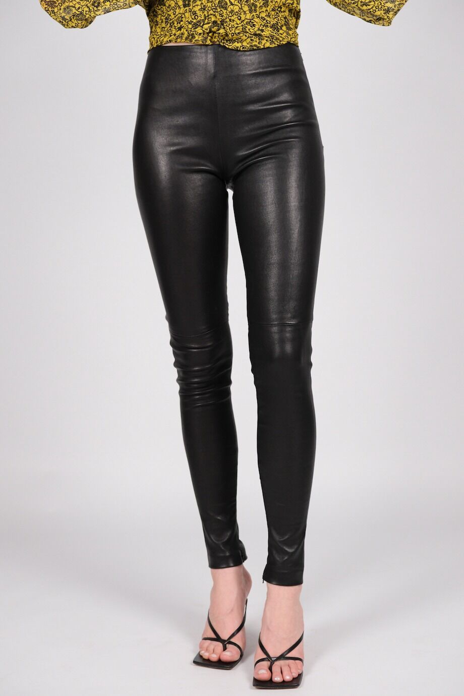 image 2 Леггинсы черного цвета