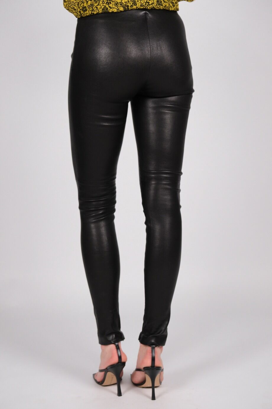image 4 Леггинсы черного цвета