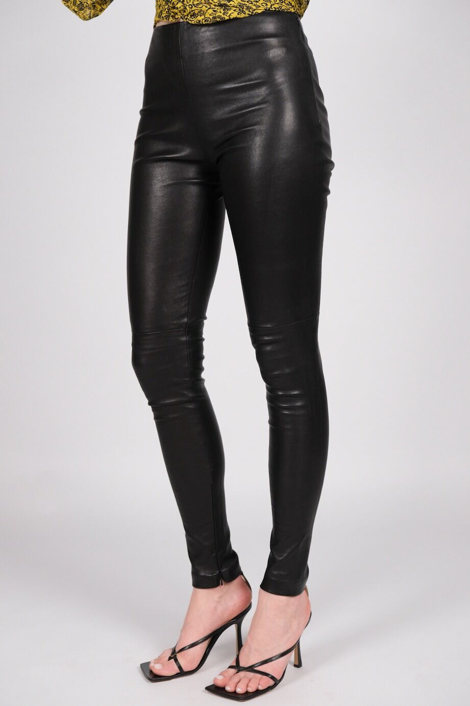 image 3 Леггинсы черного цвета