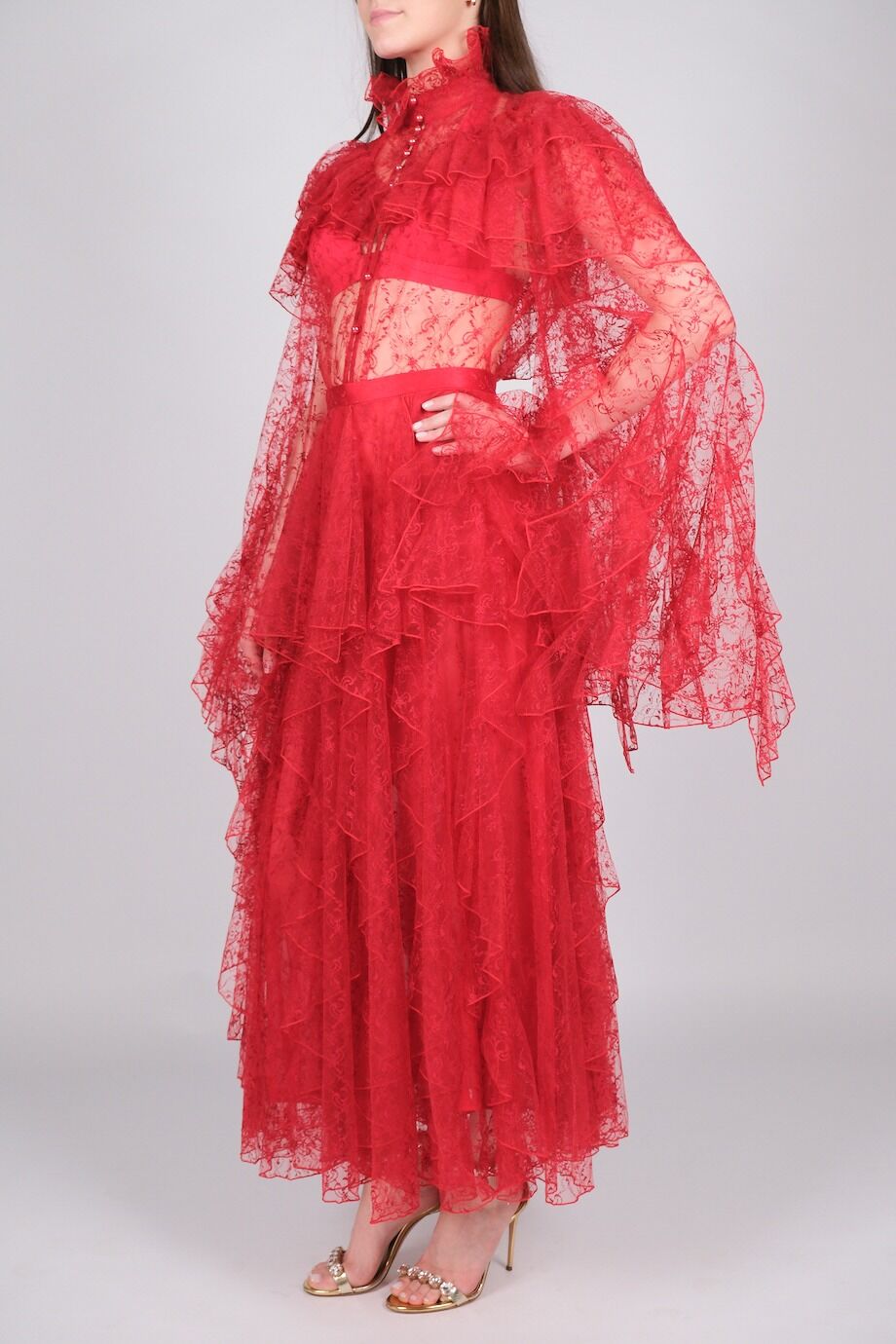 image 2 Кружевной костюм красного цвета с юбкой