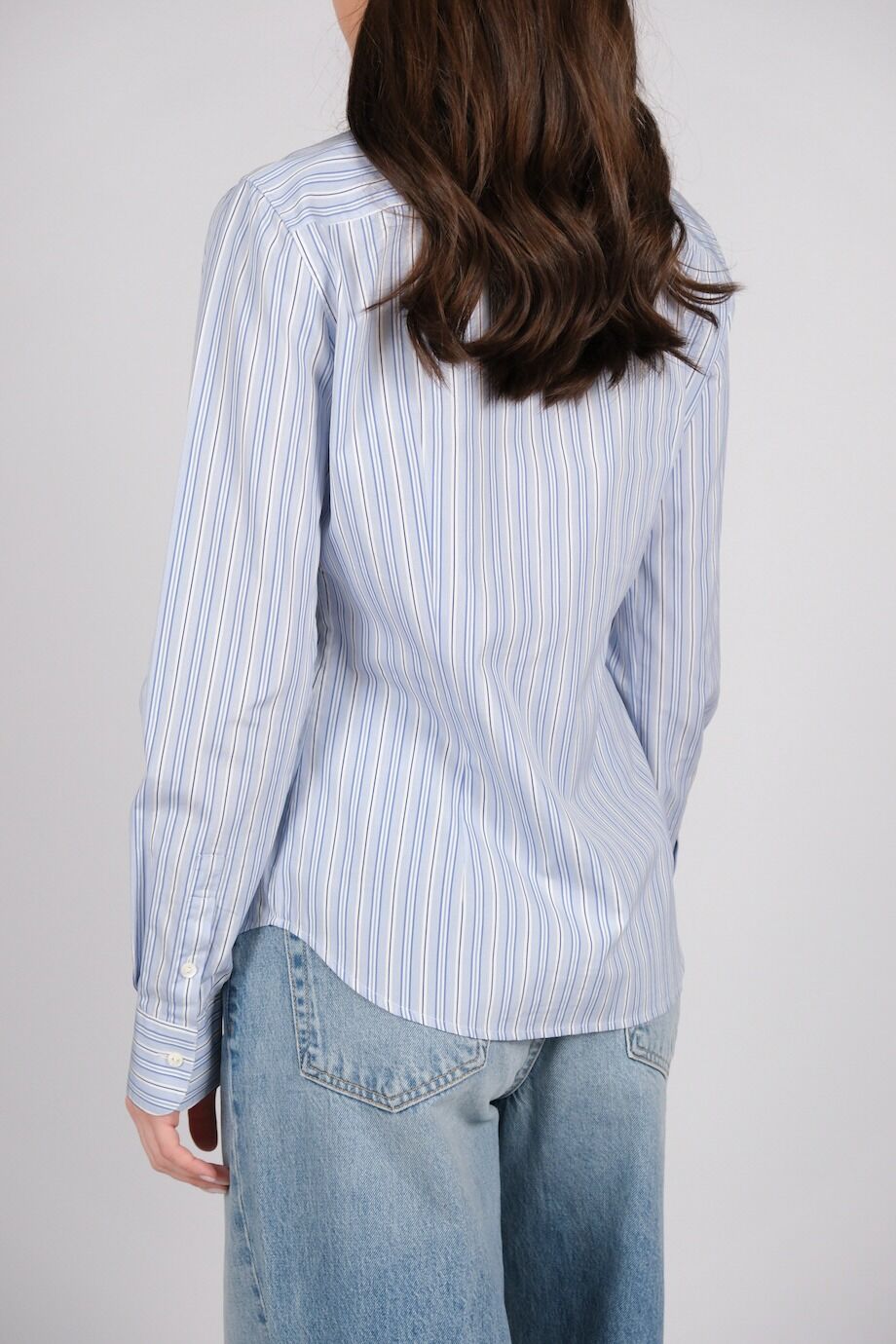 image 3 Рубашка голубого цвета в полоску