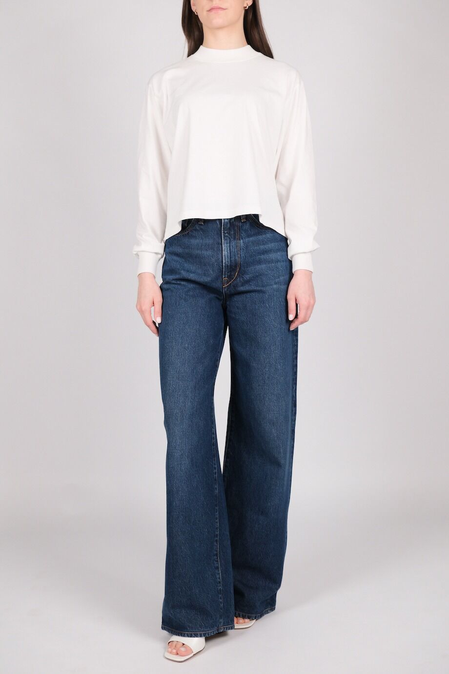 image 1 Джинсы темно-синего цвета широкого кроя