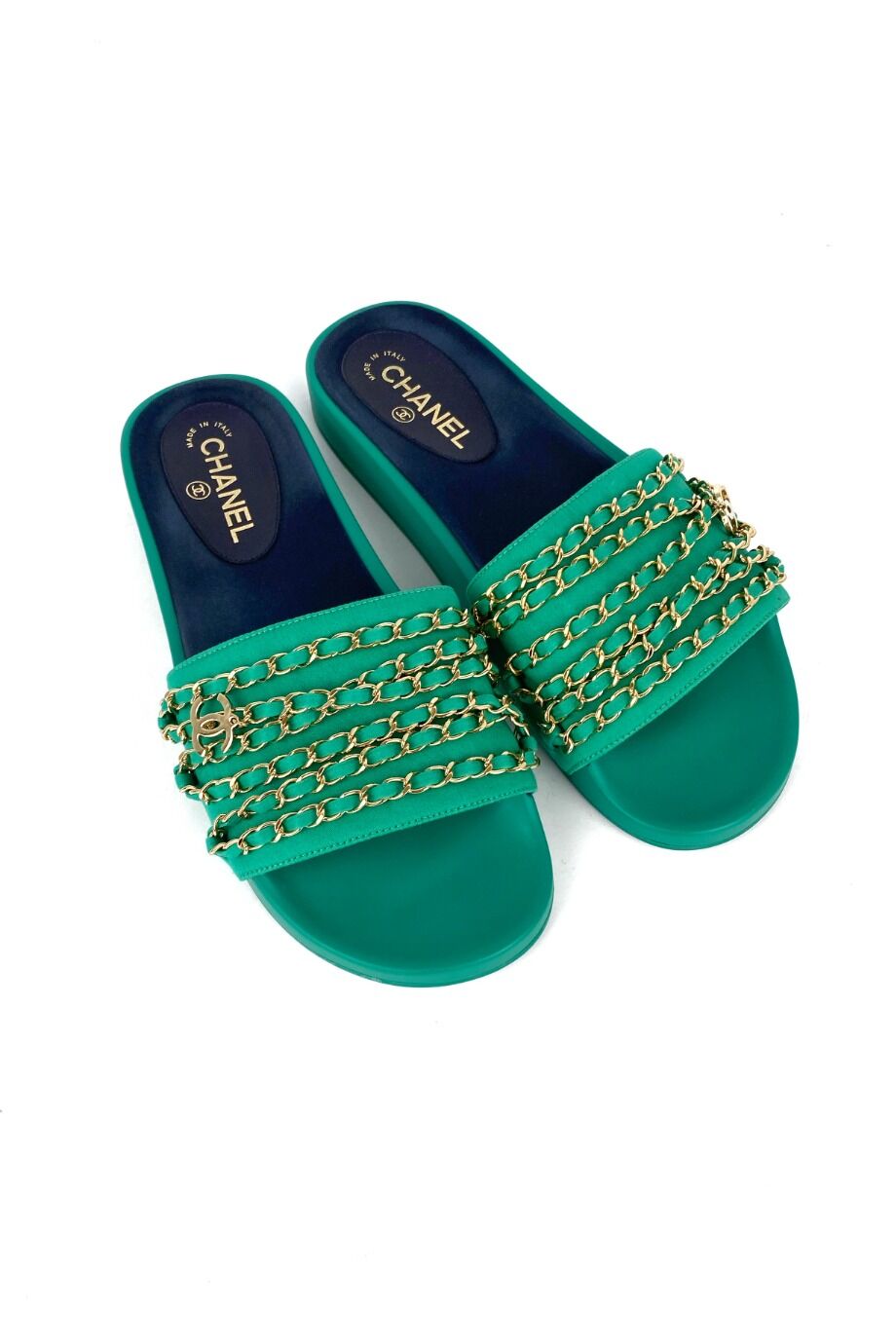 image 1 Шлепанцы зеленого цвета с цепочками