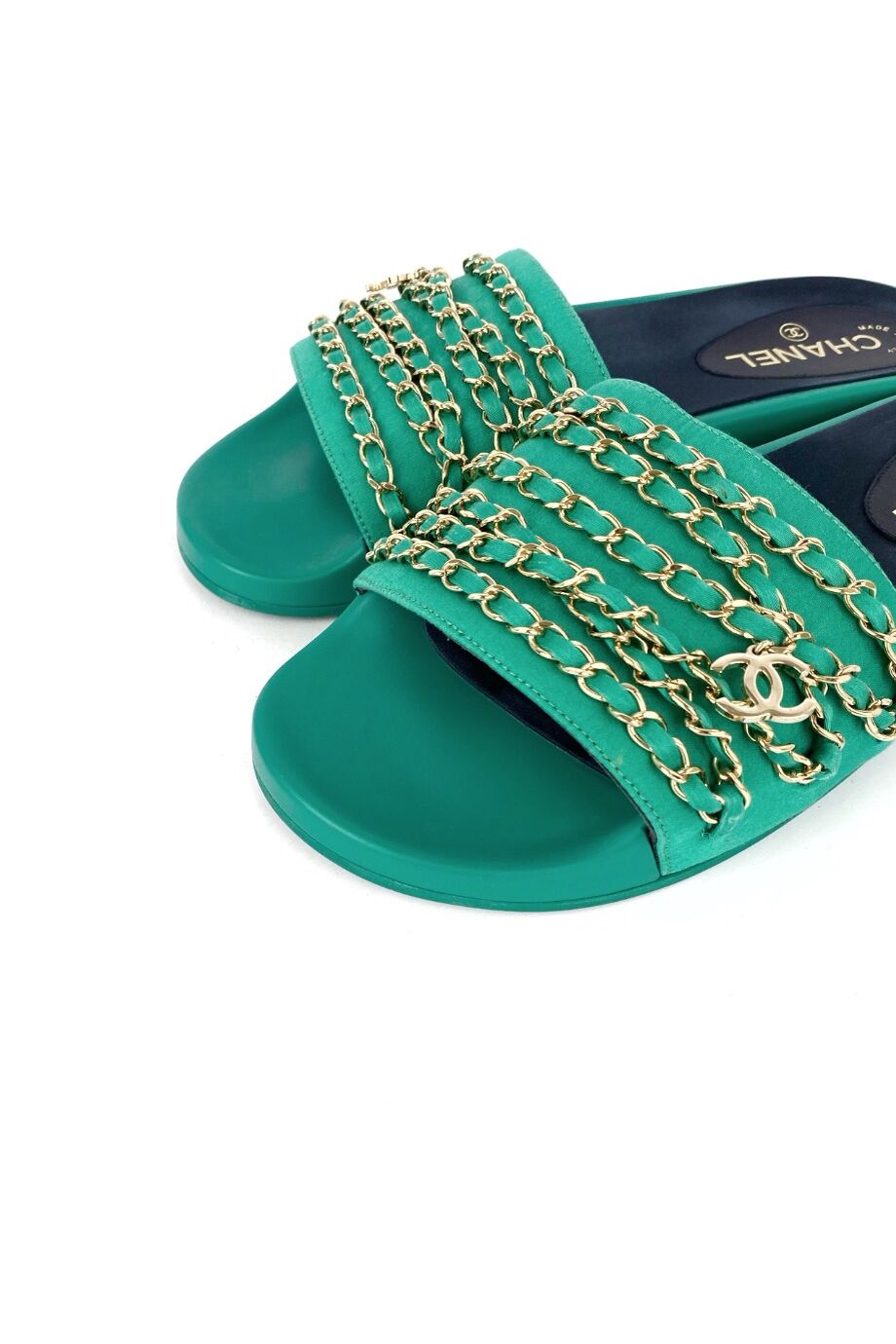 image 3 Шлепанцы зеленого цвета с цепочками