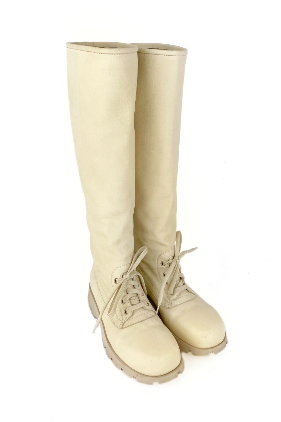 image 1 Сапоги молочного цвета со шнуровкой