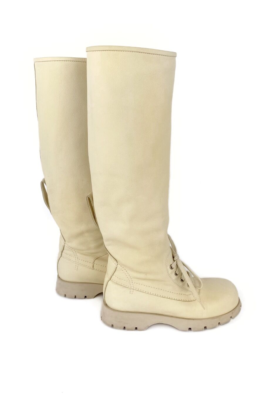 image 5 Сапоги молочного цвета со шнуровкой
