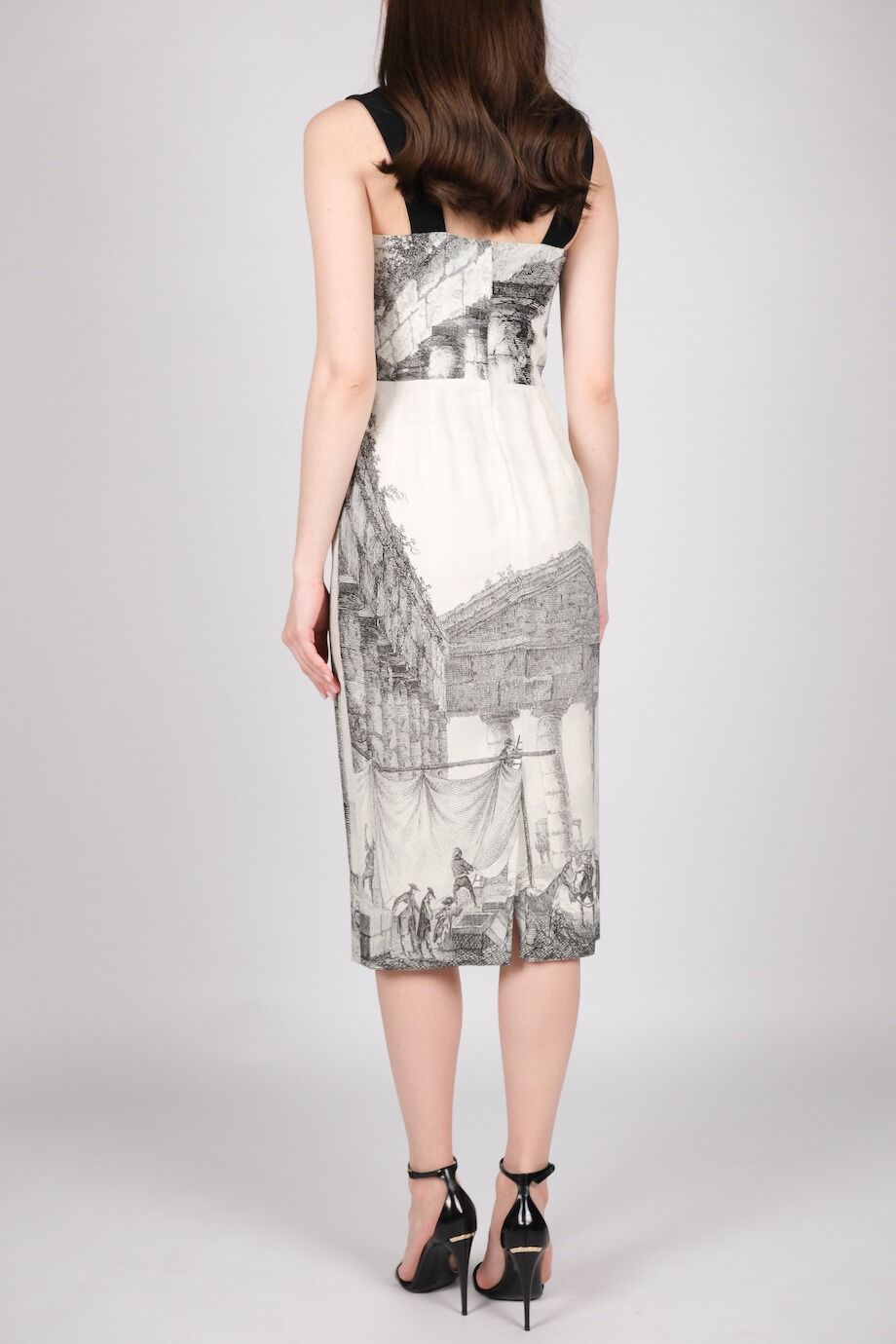 image 3 Шелковое платье белого цвета с графикой