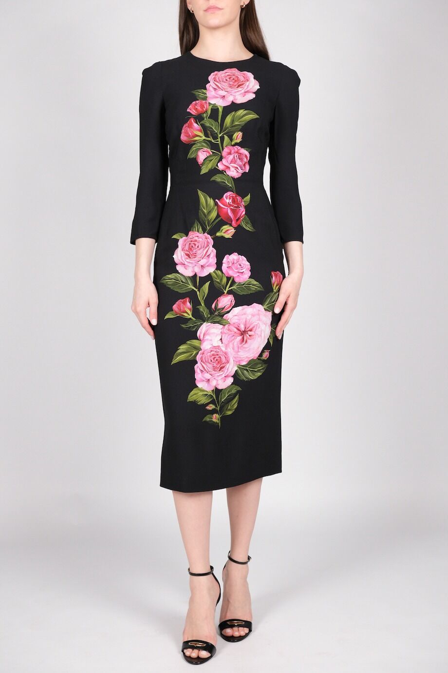 image 1 Платье черного цвета с розами
