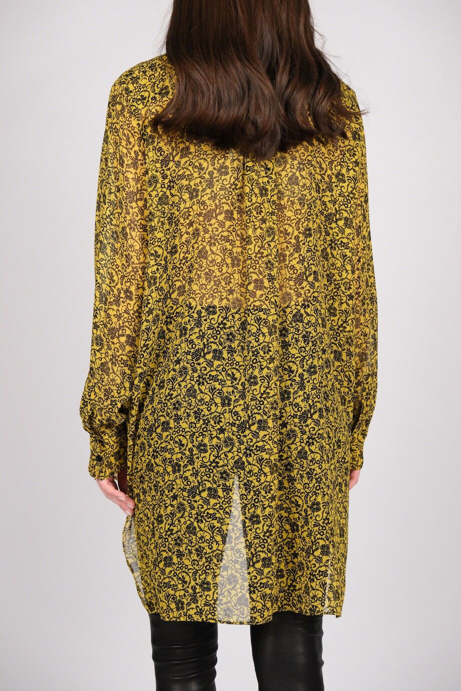 image 3 Шелковая блуза желтого цвета в черный цветочный принт