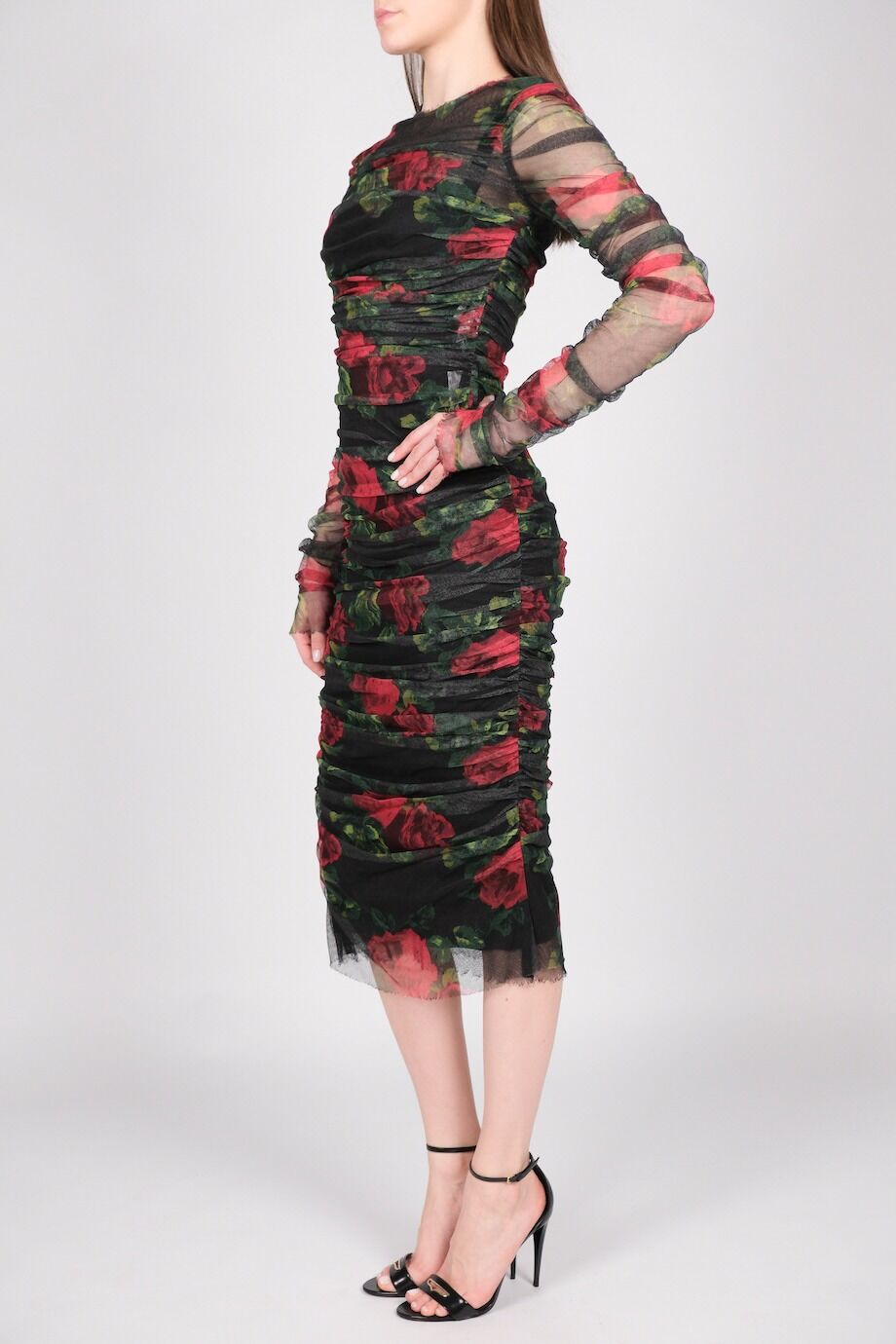 image 2 Платье черного цвета  из сетки с красными розами