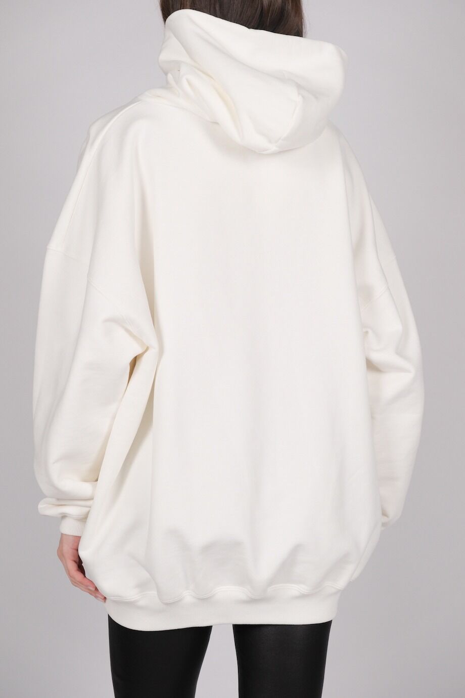 image 3 Худи белого цвета с надписью