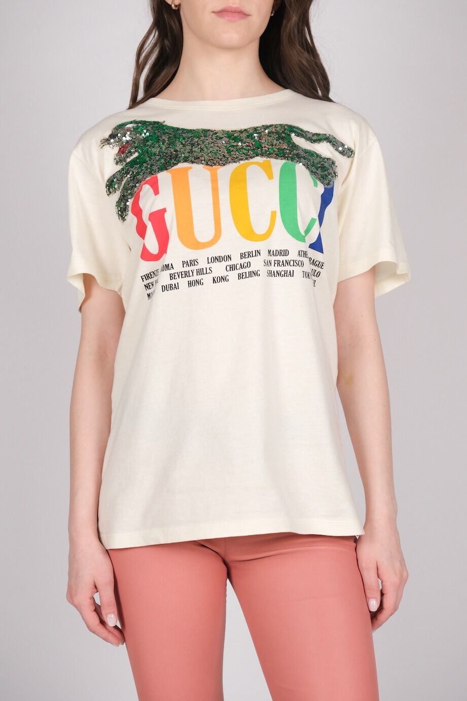 image 1 Футболка молочного цвета с принтом и аппликацией из пайеток на груди