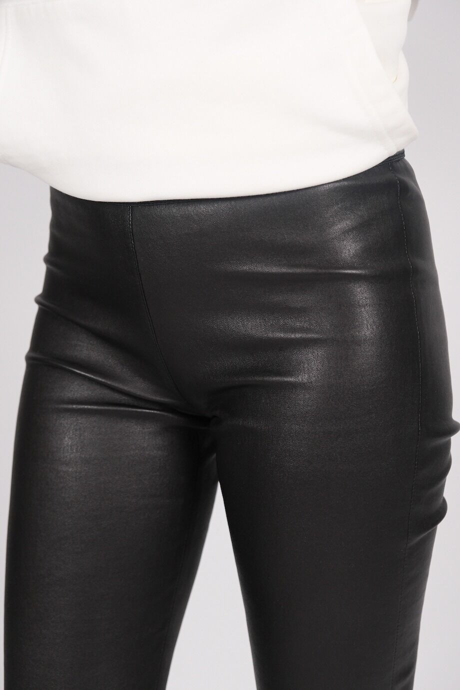 image 4 Кожаные леггинсы чёрного цвета