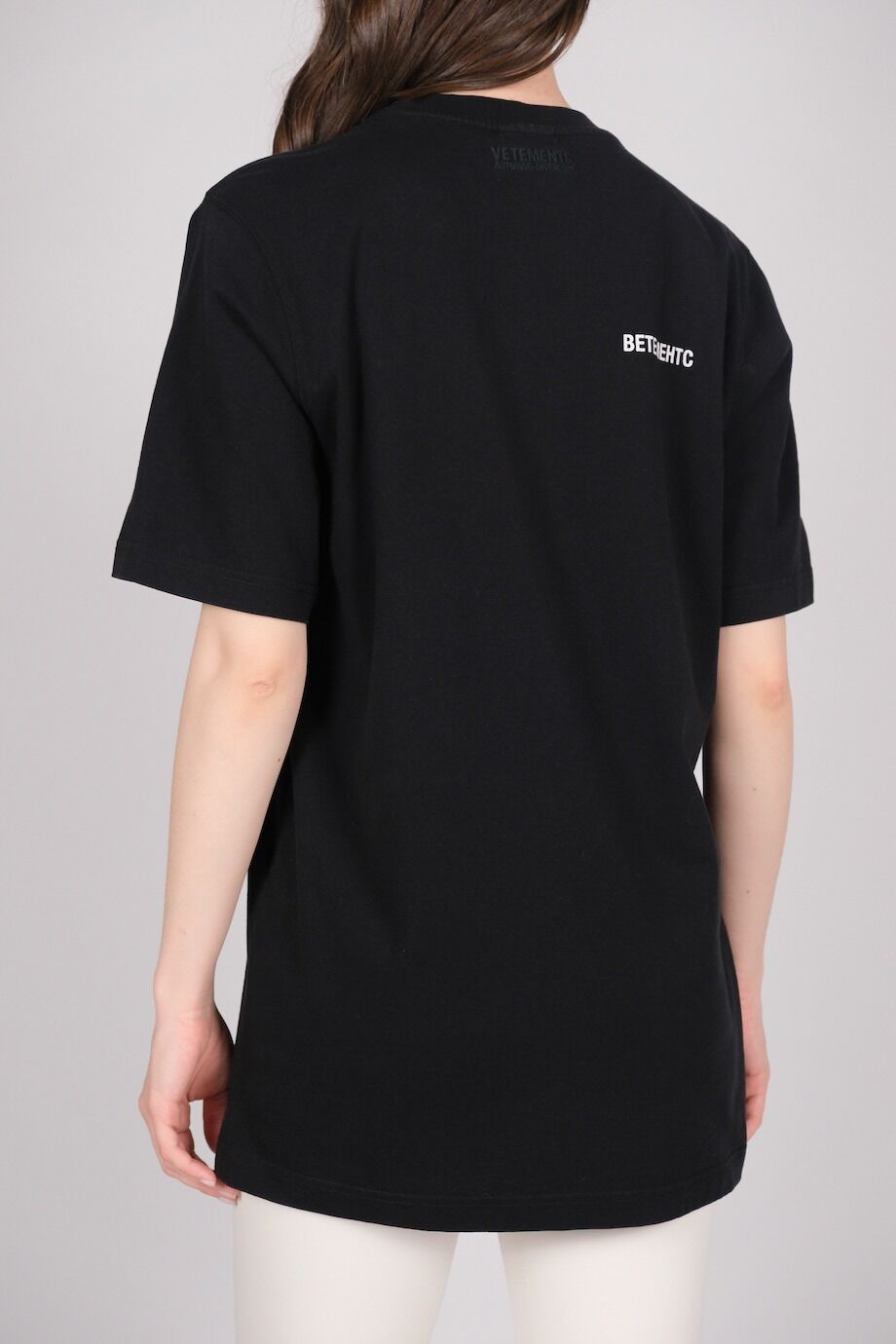 image 3 Футболка чёрного цвета с надписью