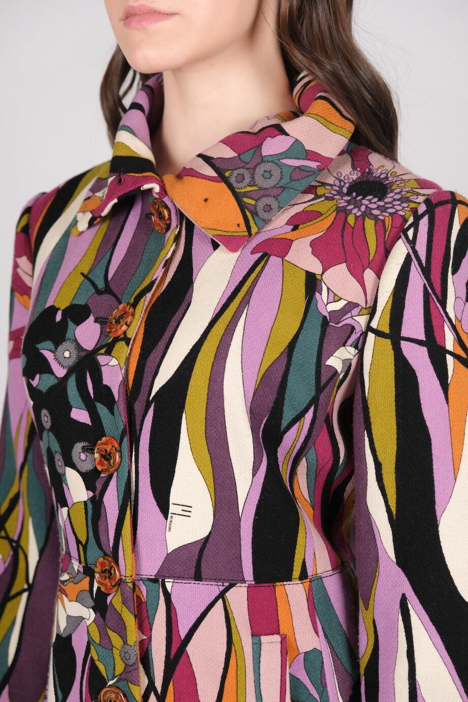 image 6 Пальто с ярким орнаментом и воротником-стойкой