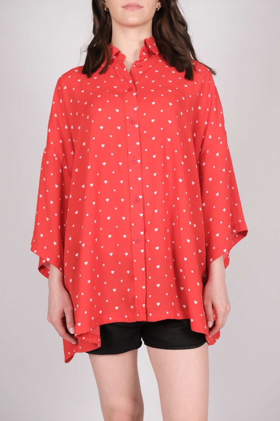 image 1 Блуза красного цвета в сердечки