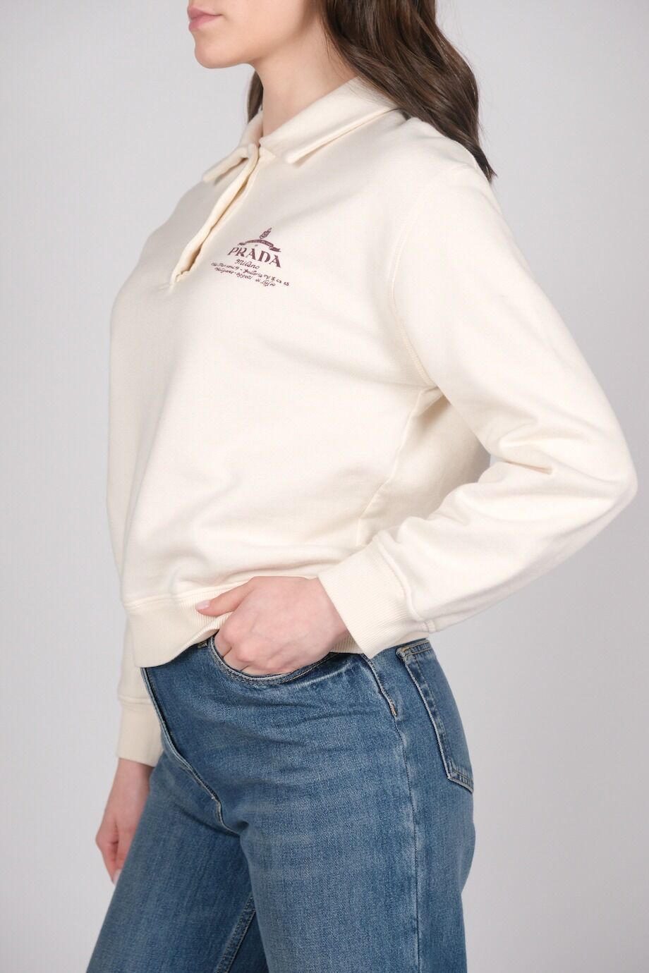 image 2 Свитшот молочного цвета с воротничком