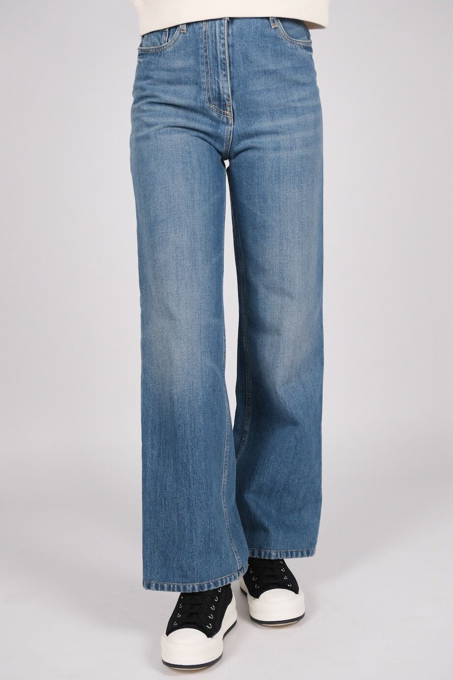 image 2 Джинсы прямого кроя синего цвета