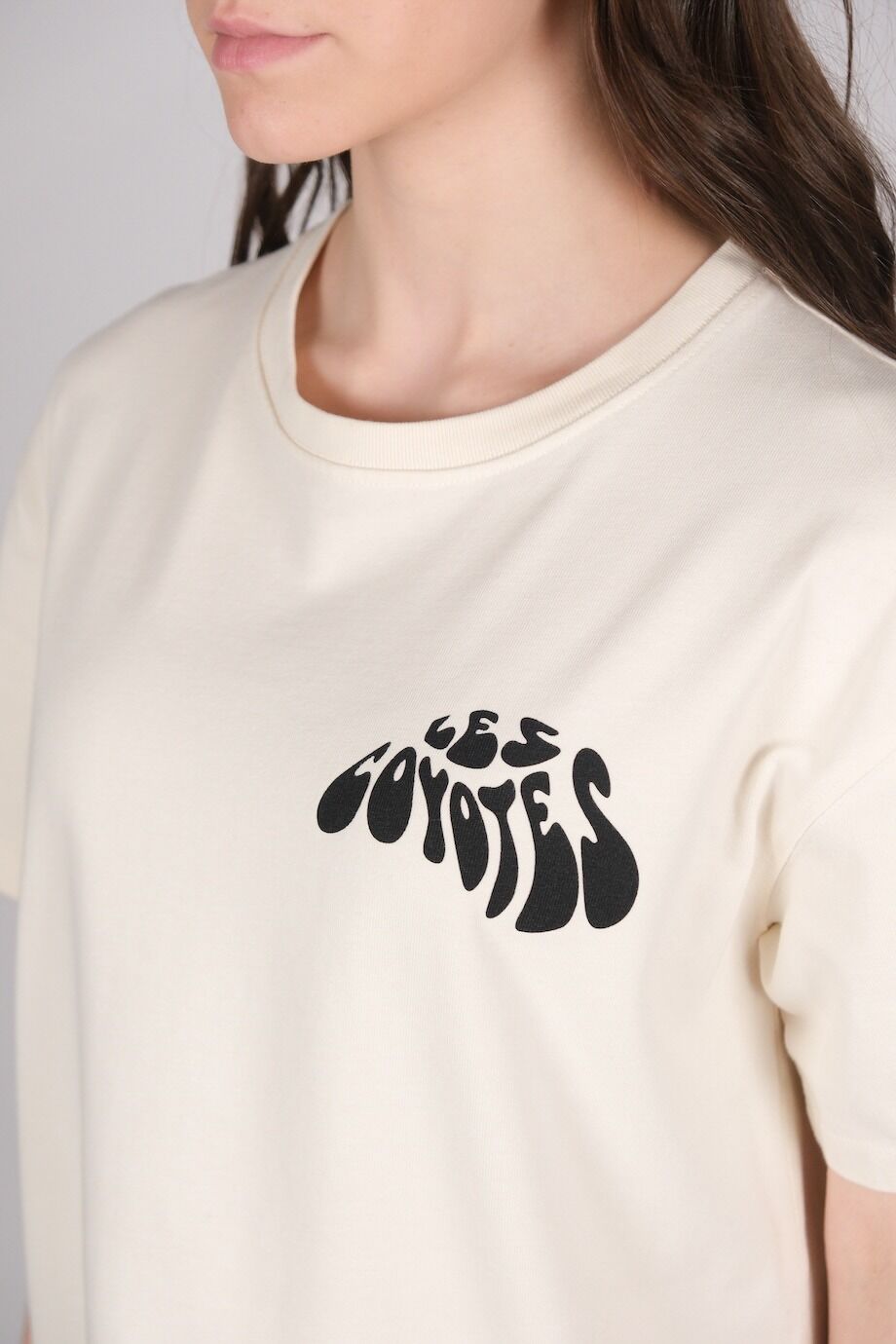 image 4 Футболка молочного цвета с надписями