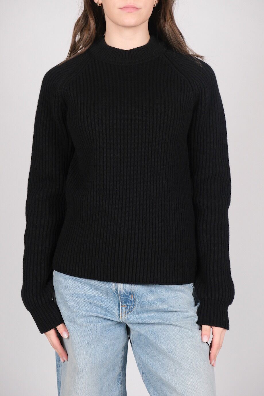 image 1 Свитер черного цвета