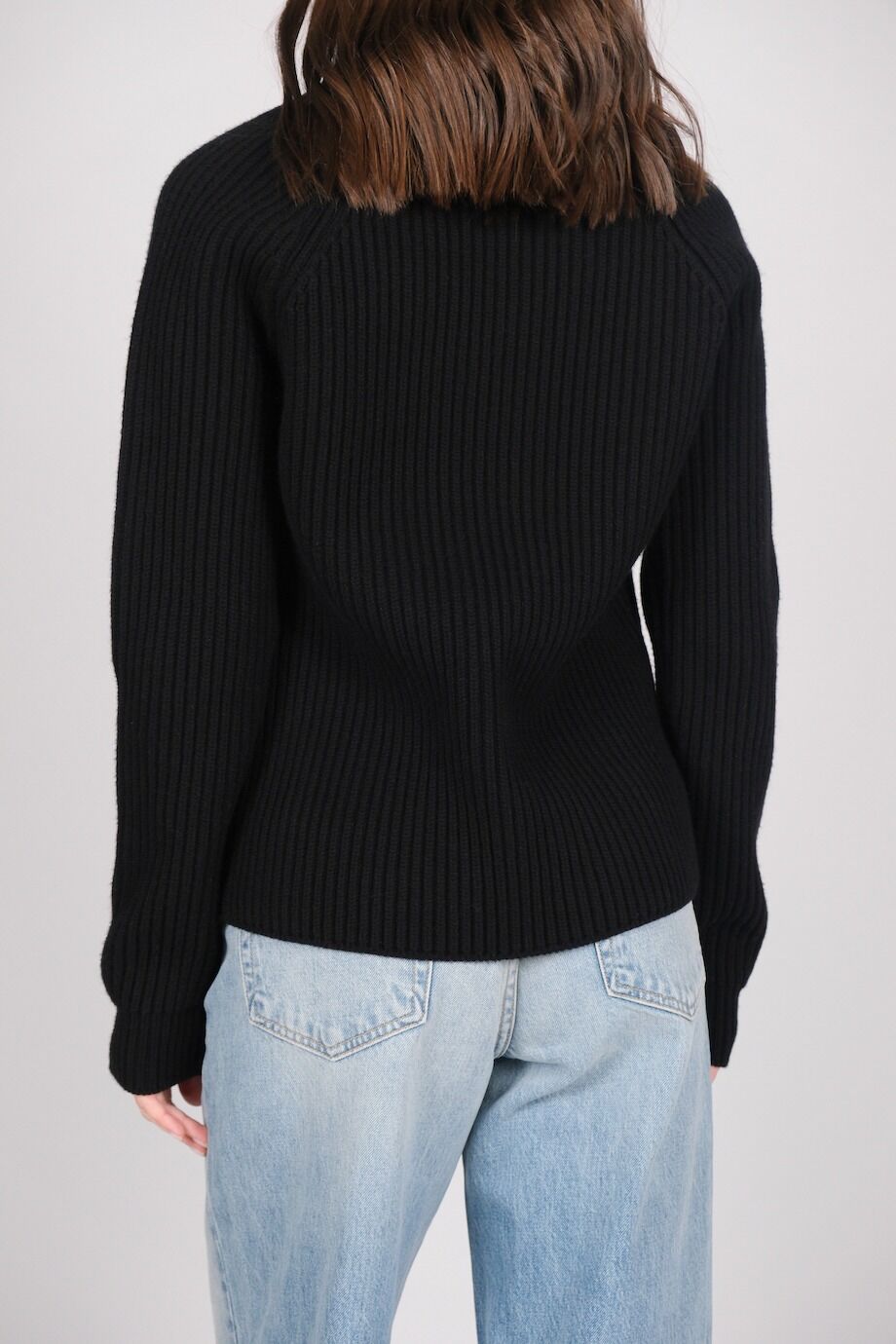 image 3 Свитер черного цвета