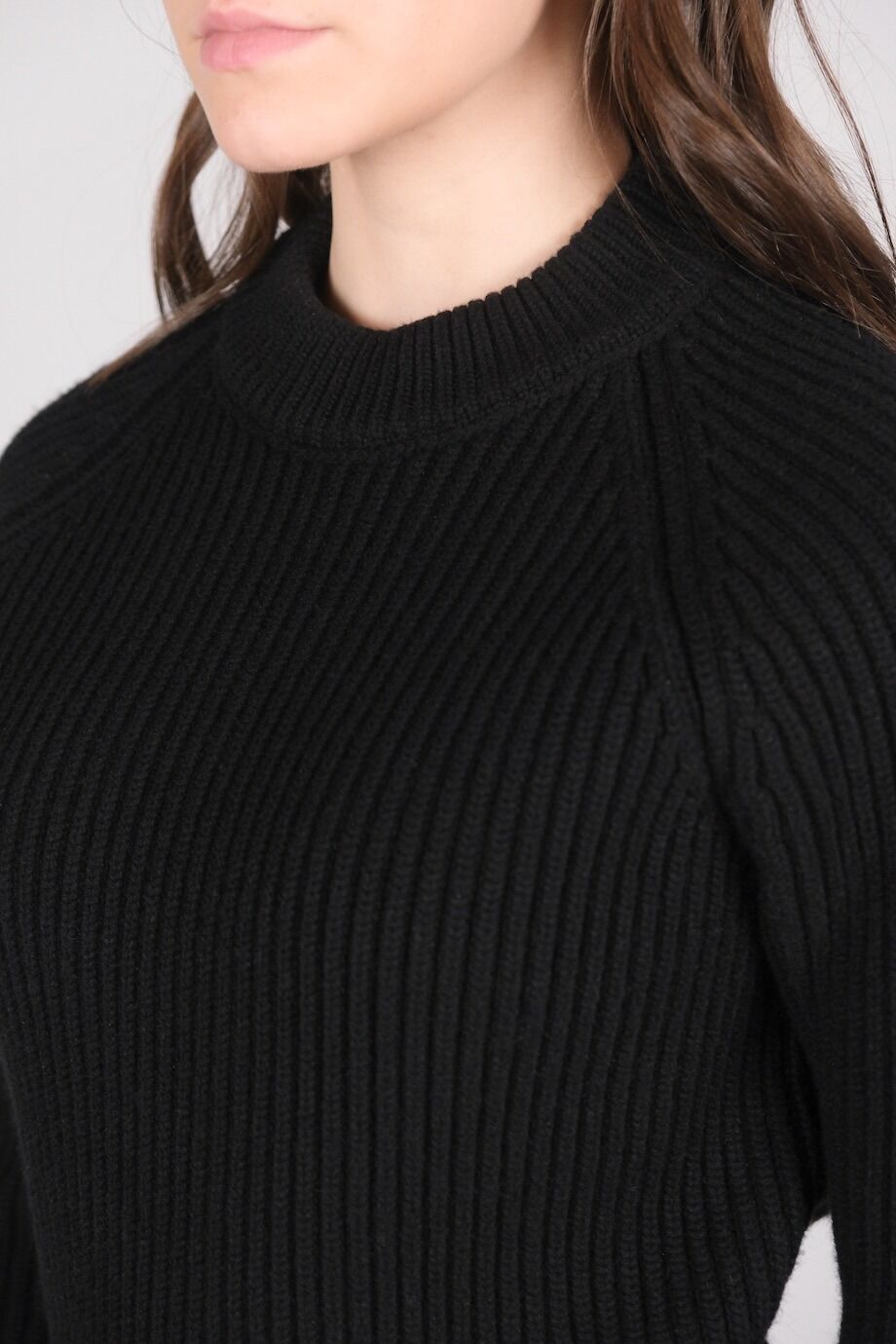 image 4 Свитер черного цвета