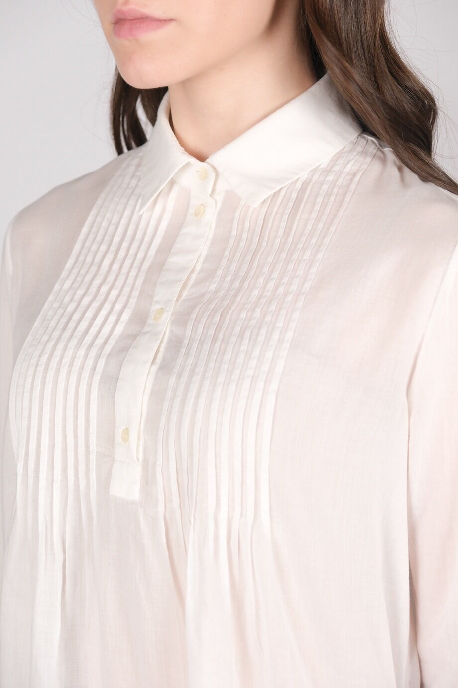 image 4 Блуза белого цвета с воланами на рукавах