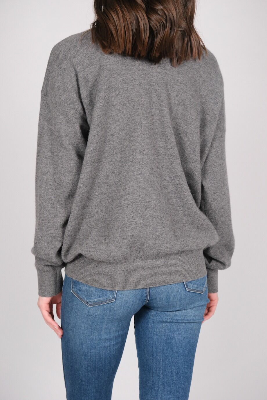 image 3 Шелковый свитер серого цвета