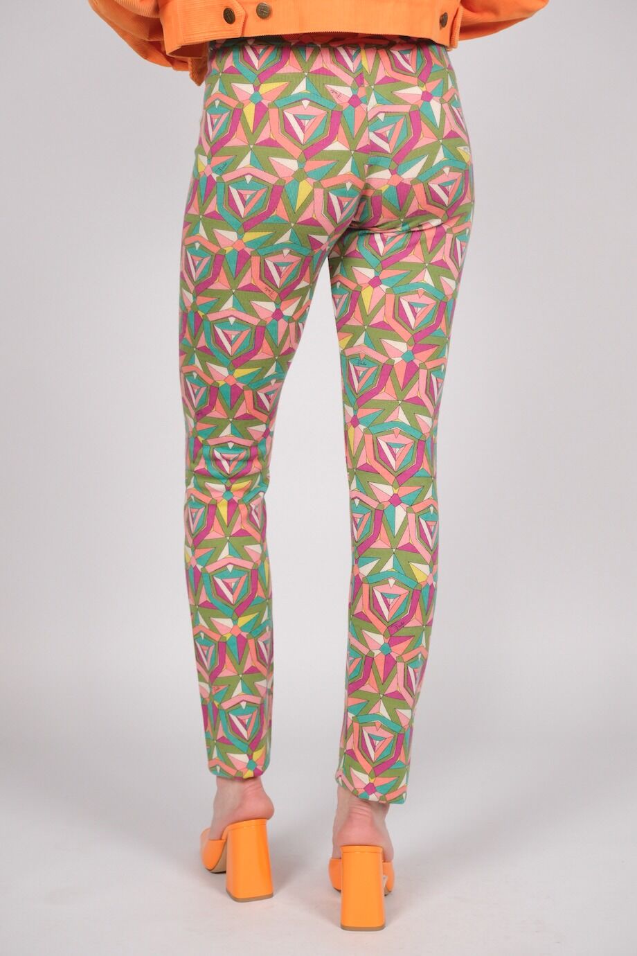 image 6 Леггинсы с ярким принтом
