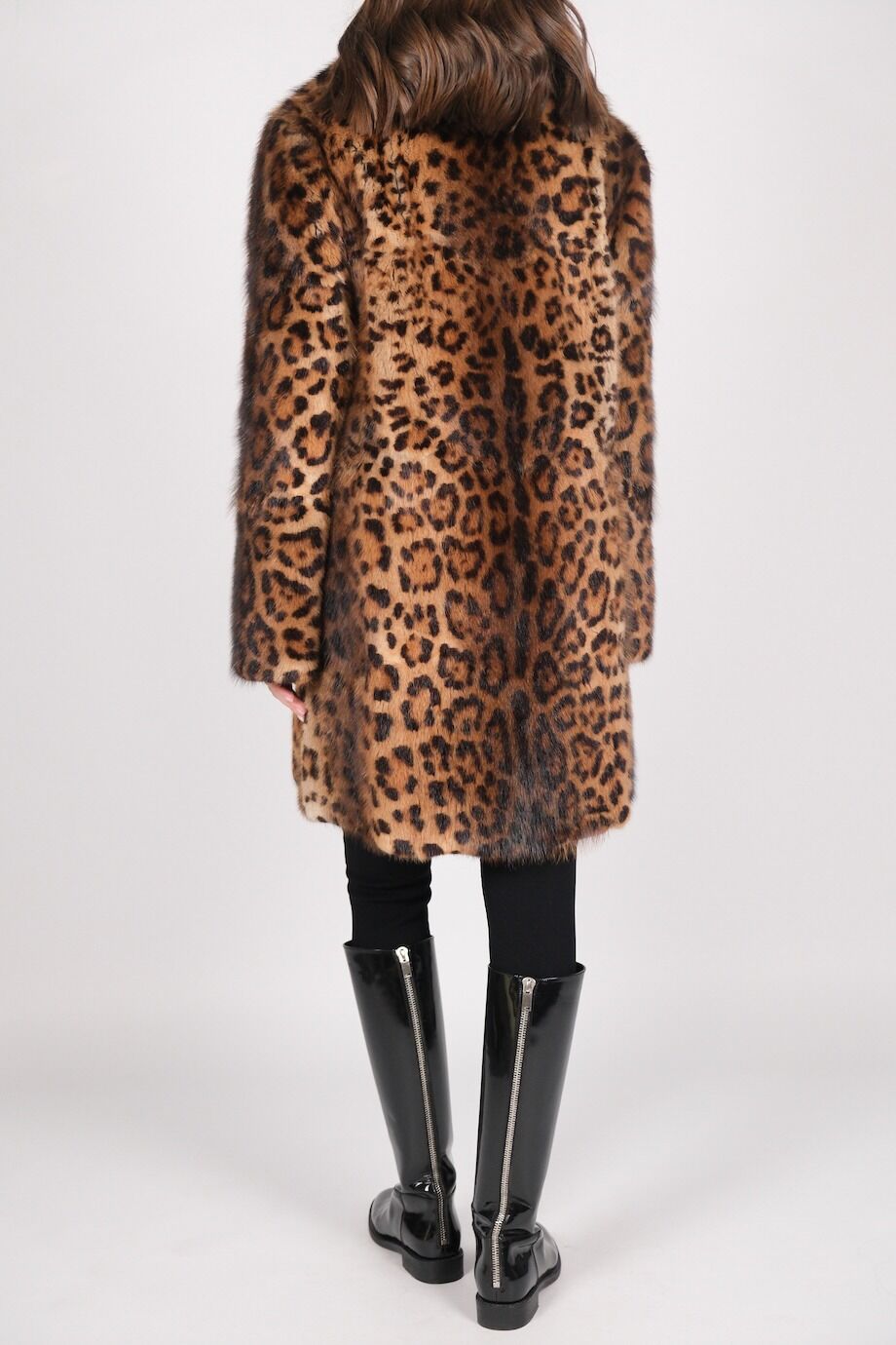image 3 Шуба леопардовой расцветки из меха ондатры