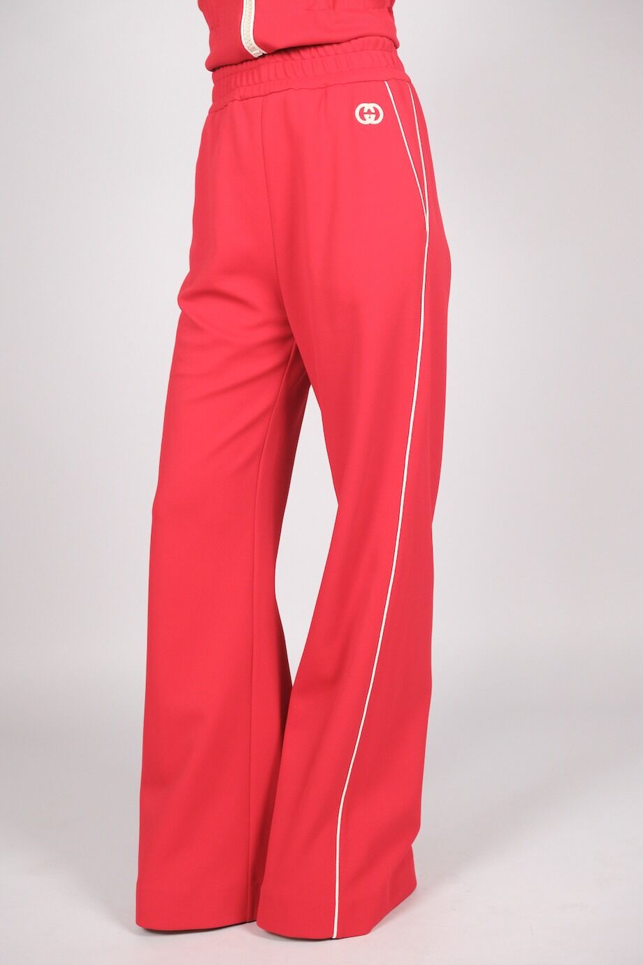 image 7 Брючный костюм красного цвета