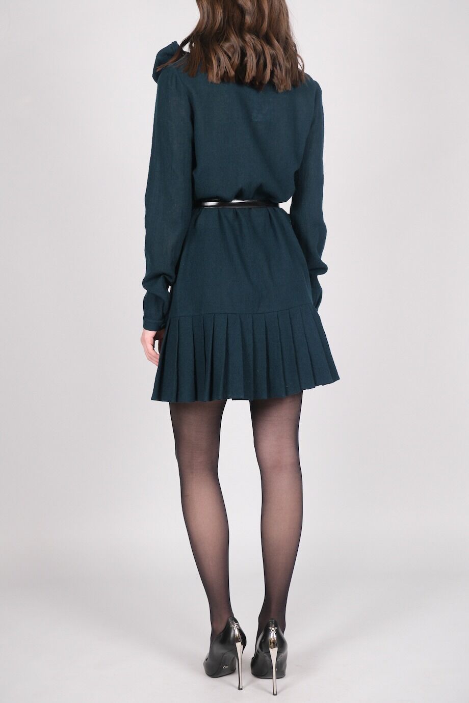 image 3 Платье изумрудного цвета с поясом