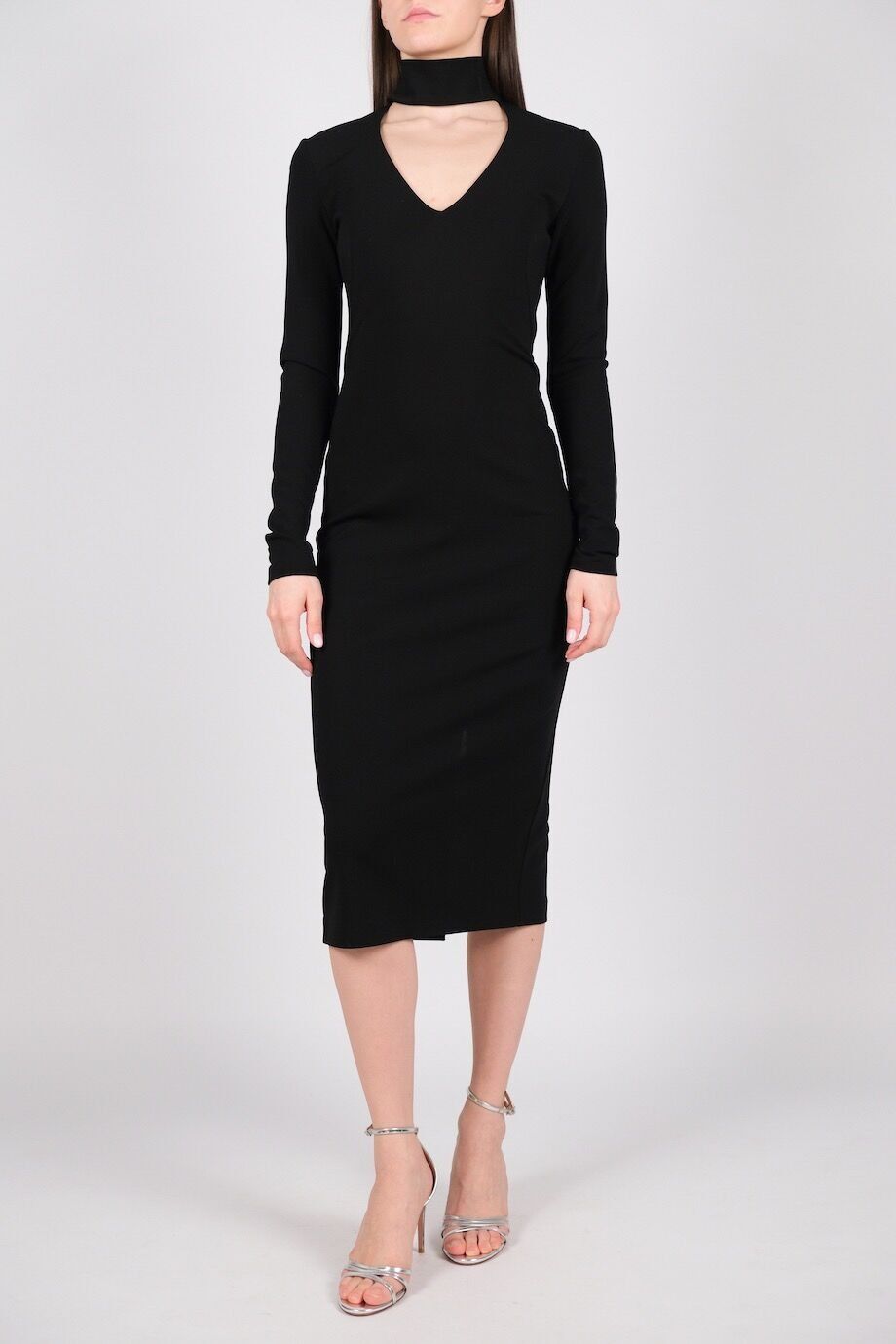 image 1 Платье с открытым декольте черного цвета