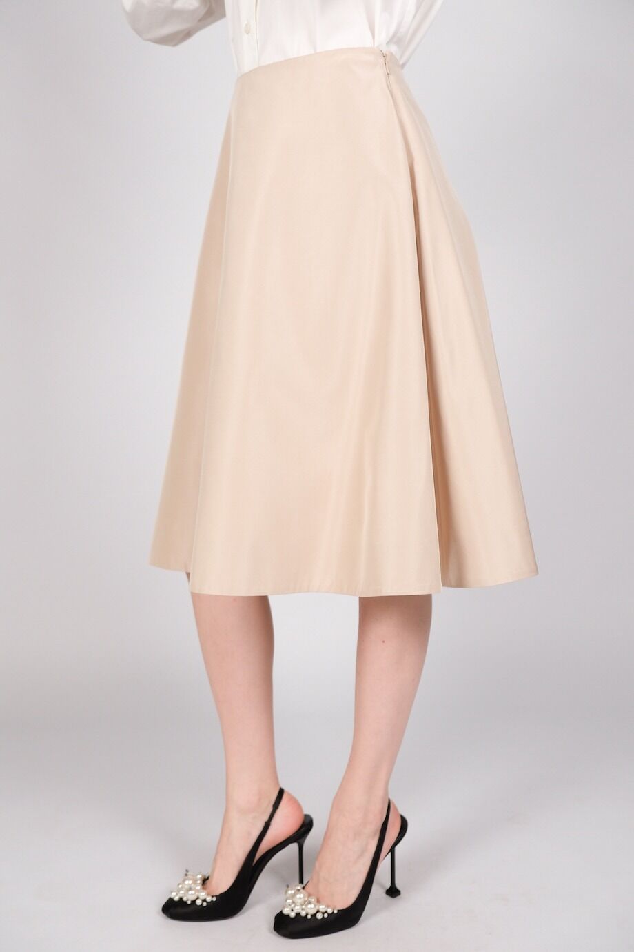 image 5 Шёлковая юбка бежевого цвета  с бантом