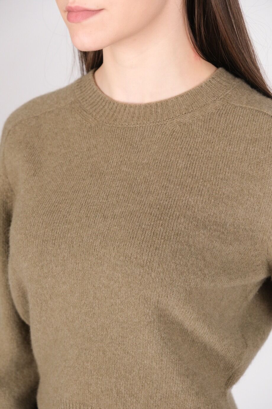 image 3 Укороченный свитер цвета хаки