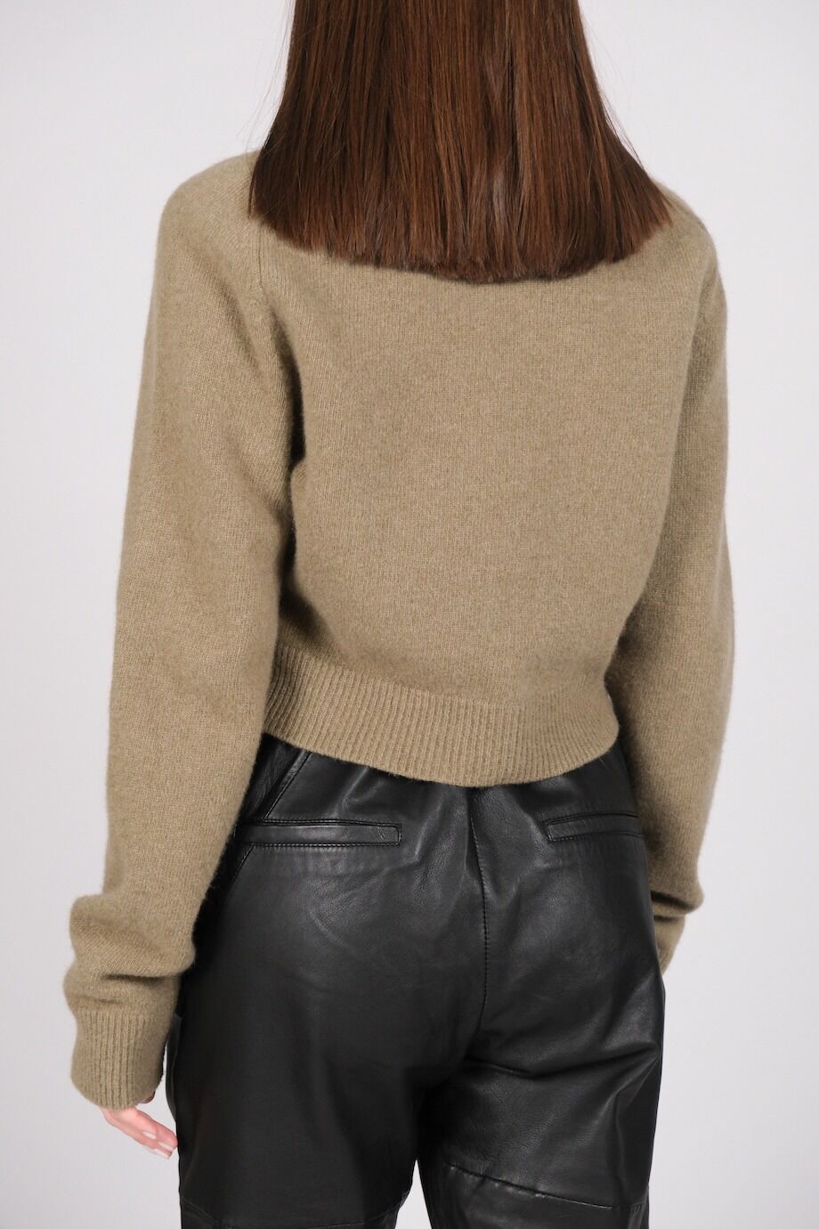 image 4 Укороченный свитер цвета хаки