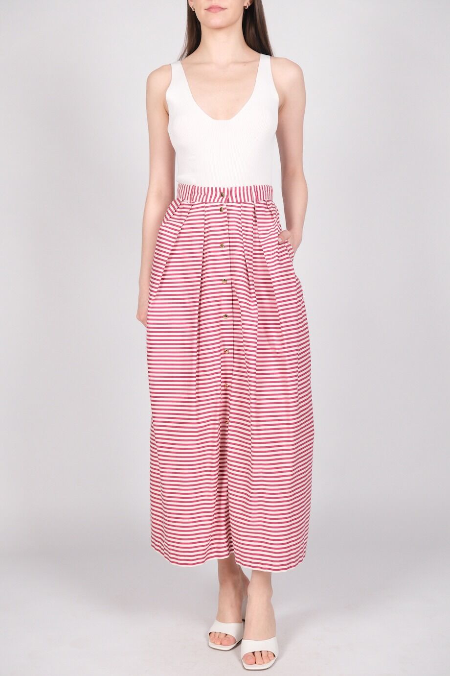 image 1 Юбка в красную полоску с золотистыми пуговицами