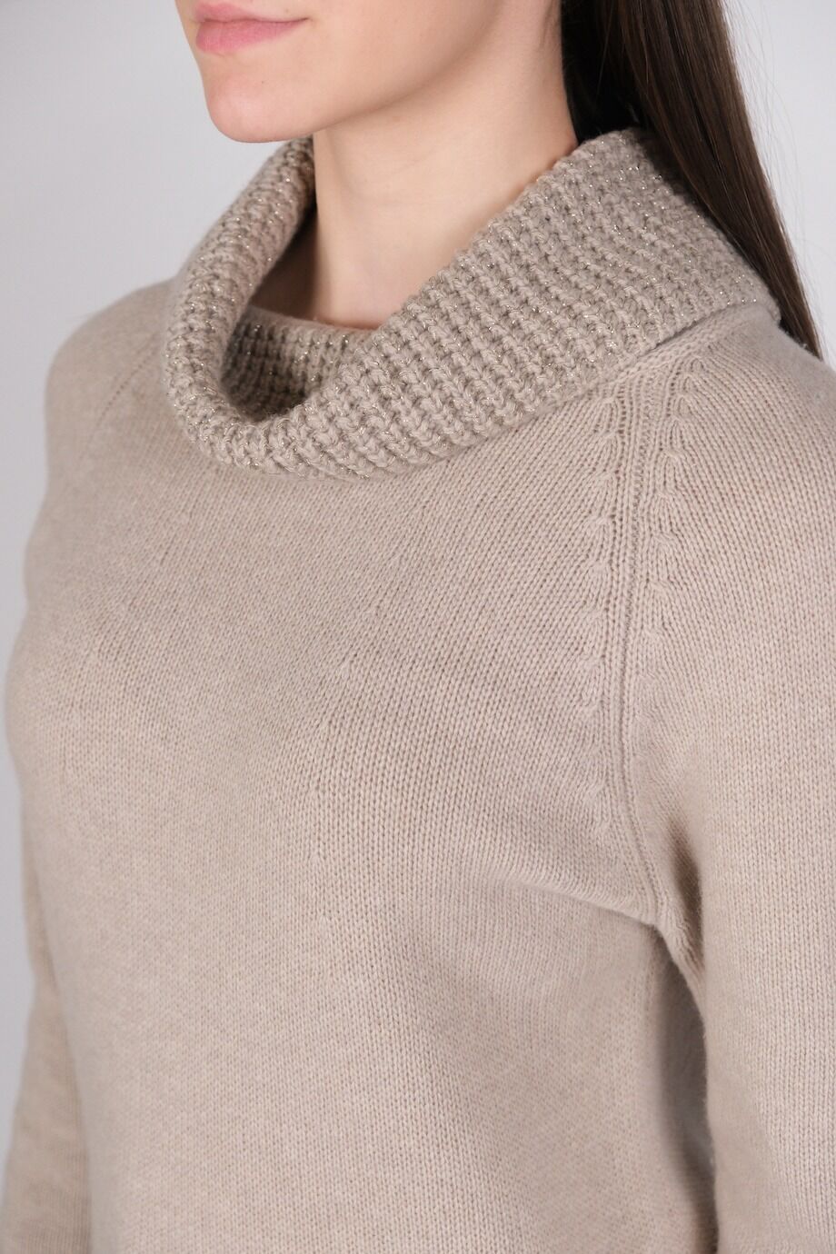 image 4 Свитер бежевого цвета с люрексом