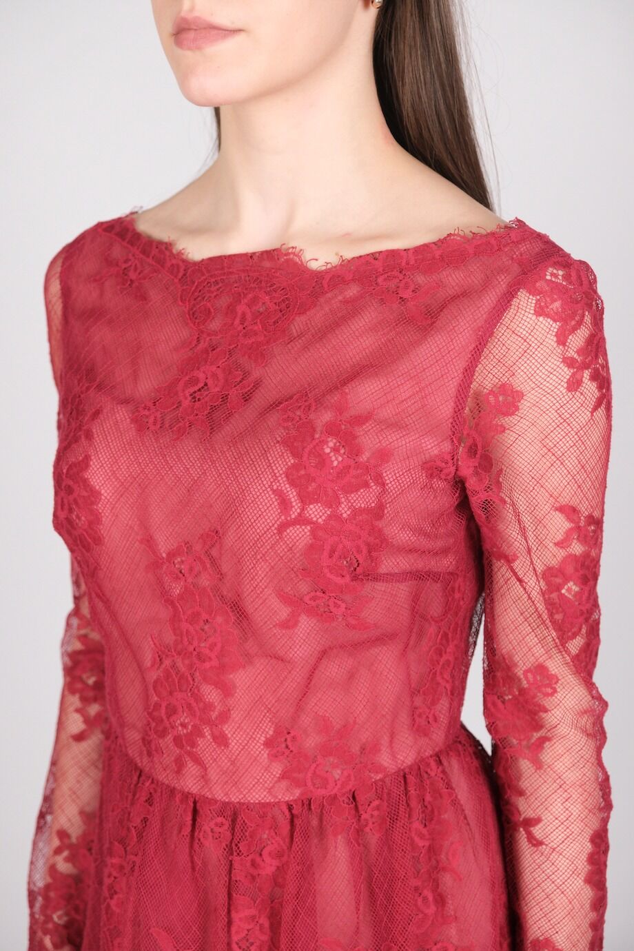 image 4 Платье кружевное малинового цвета