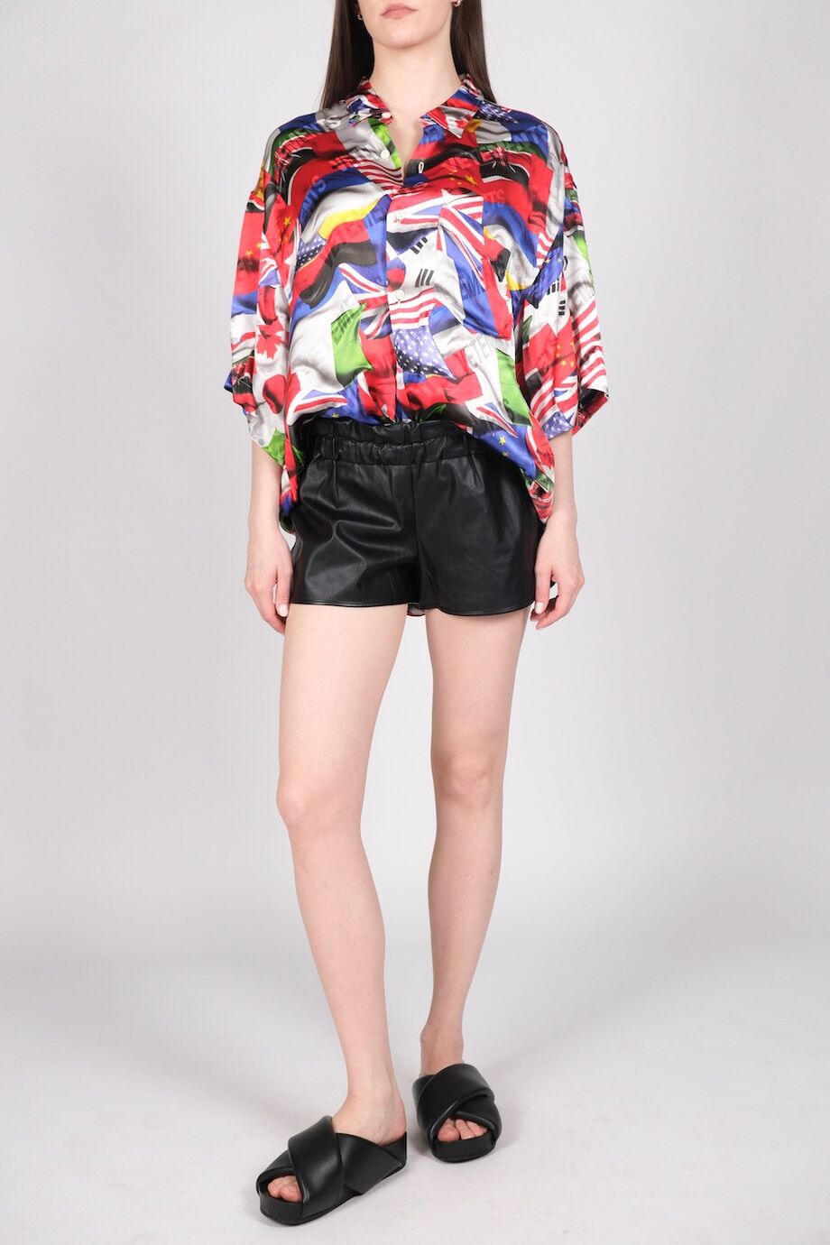 image 1 Шорты чёрного цвета из эко-кожи на резинке