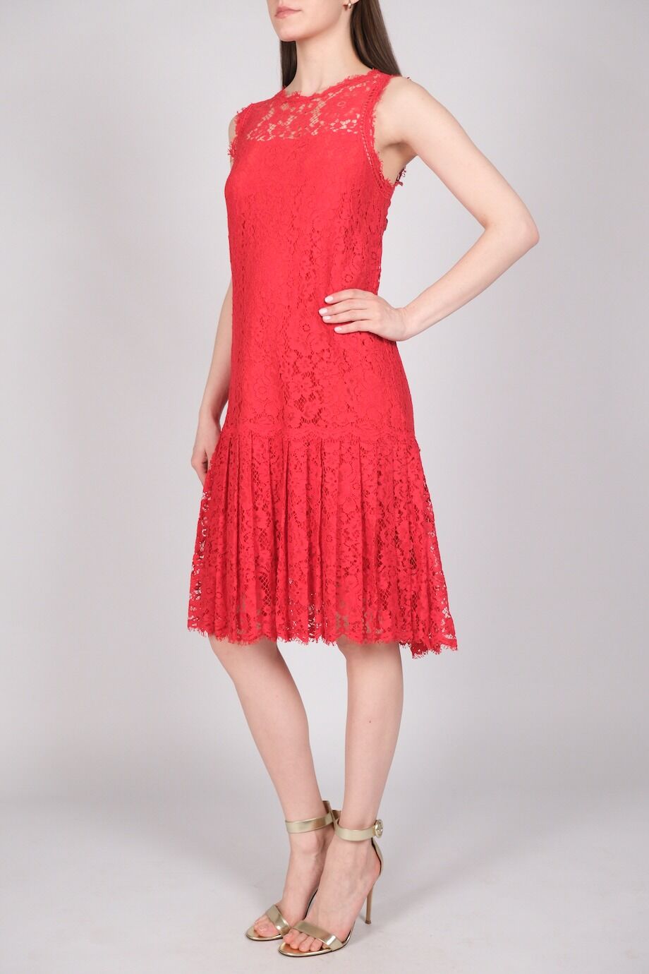 image 2 Кружевное платье красного цвета